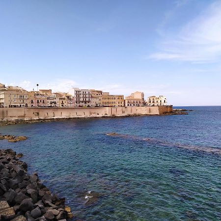 La Punta Di Ortigia Holiday Home Syrakuzy Zewnętrze zdjęcie