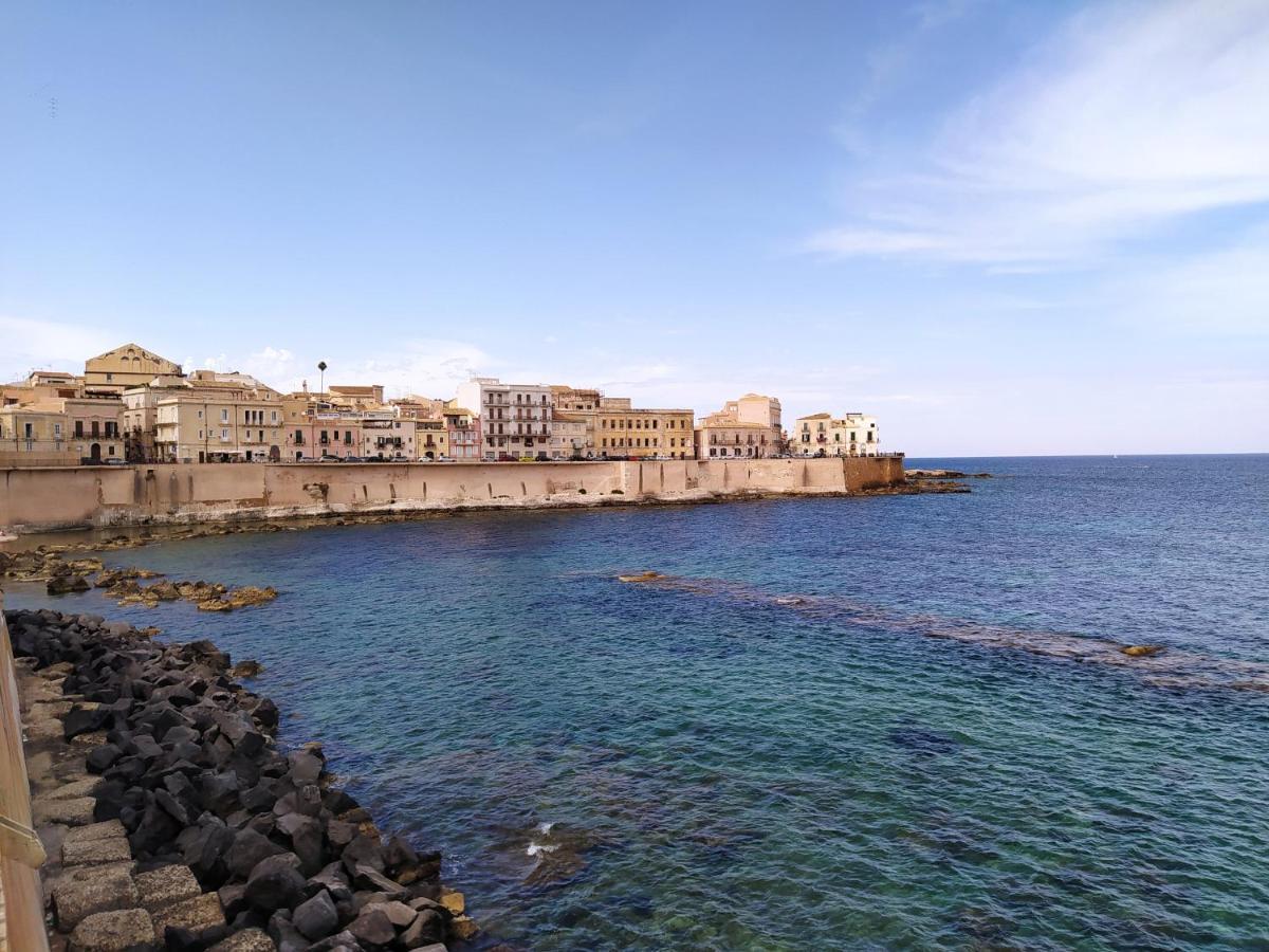 La Punta Di Ortigia Holiday Home Syrakuzy Zewnętrze zdjęcie