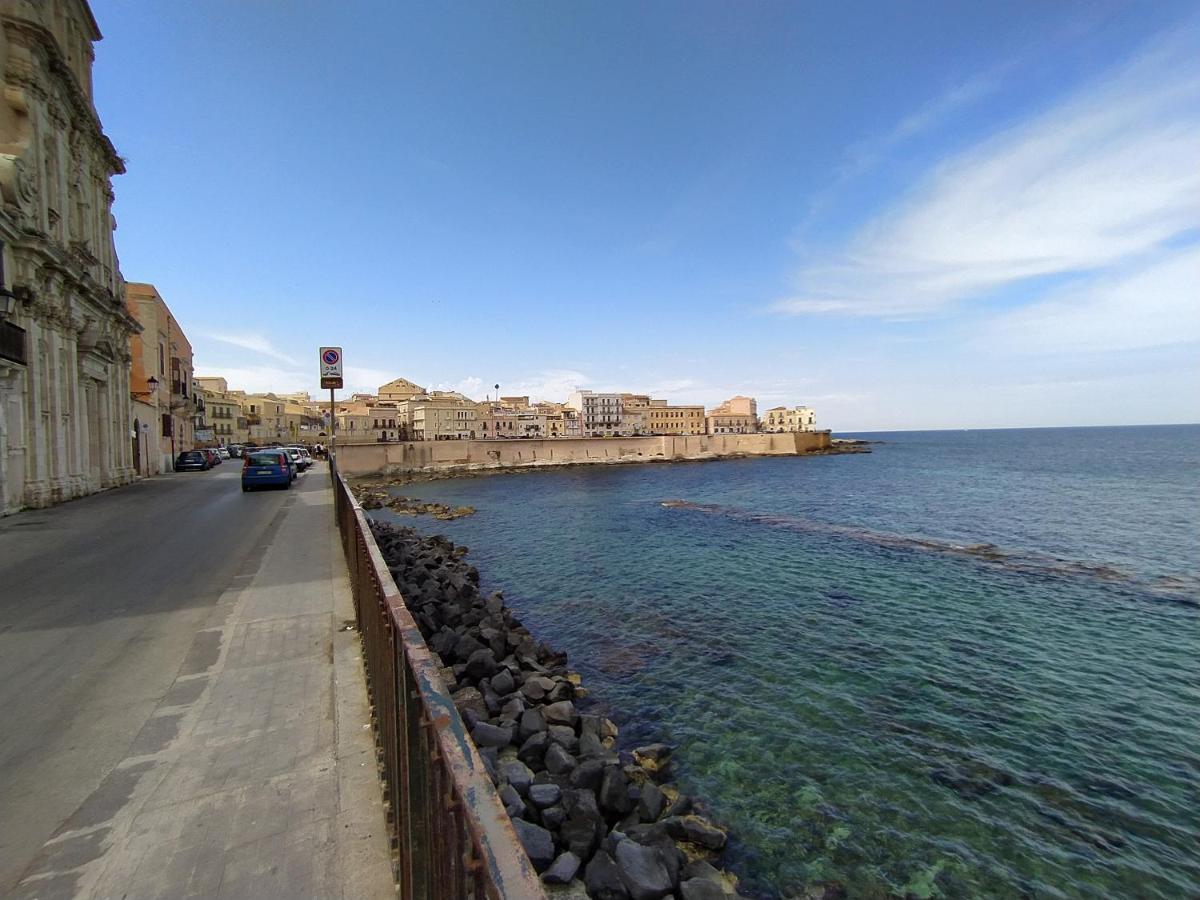 La Punta Di Ortigia Holiday Home Syrakuzy Zewnętrze zdjęcie